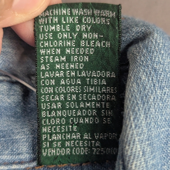 Hunt Club Medium Petite Vintage-Looking Denim Button Down Shirt - Picture 4 of 9